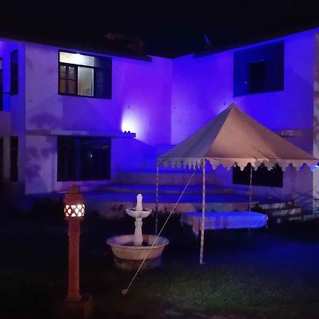 Swaraj Resorts Bharatpur Extérieur photo