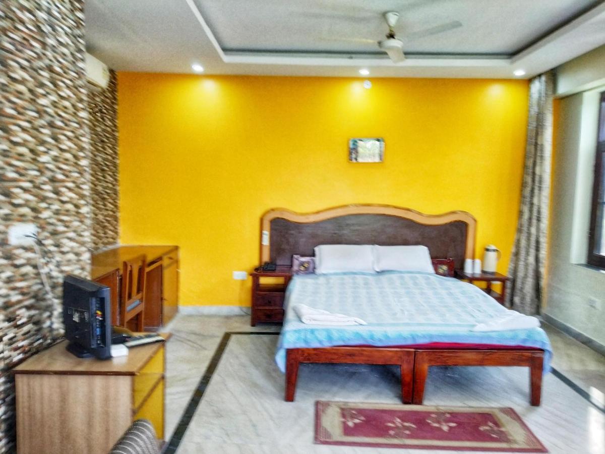 Swaraj Resorts Bharatpur Extérieur photo