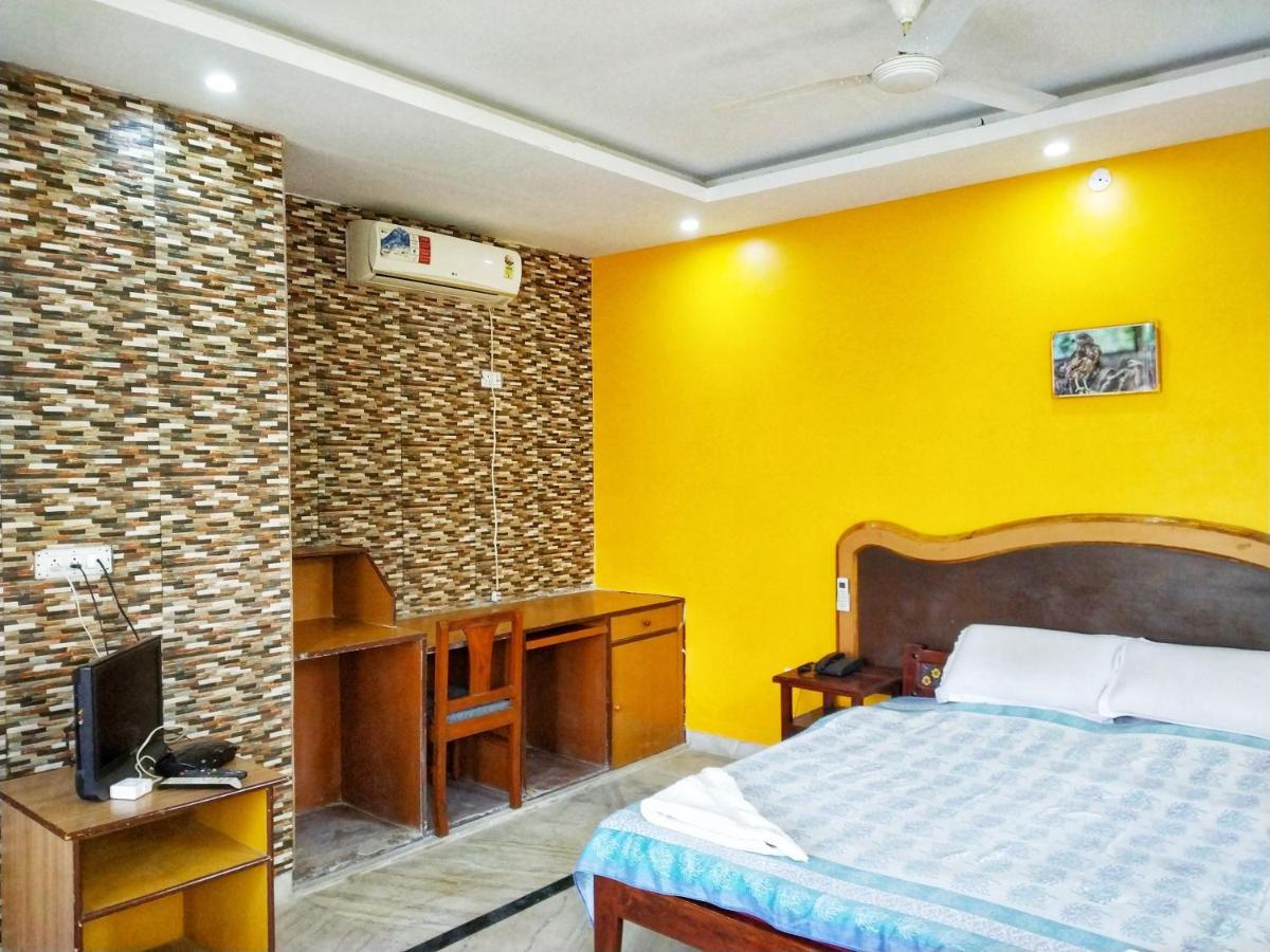 Swaraj Resorts Bharatpur Extérieur photo
