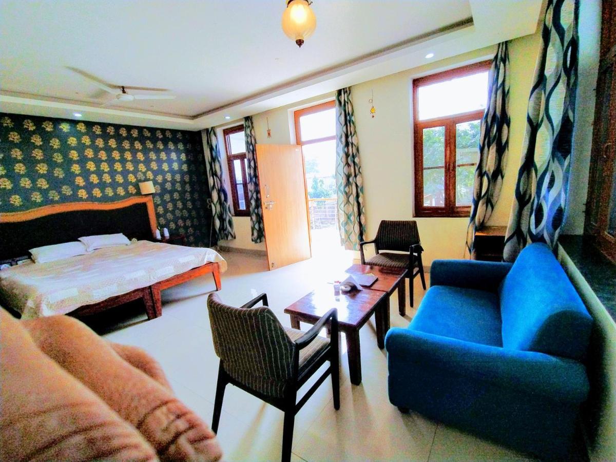 Swaraj Resorts Bharatpur Extérieur photo