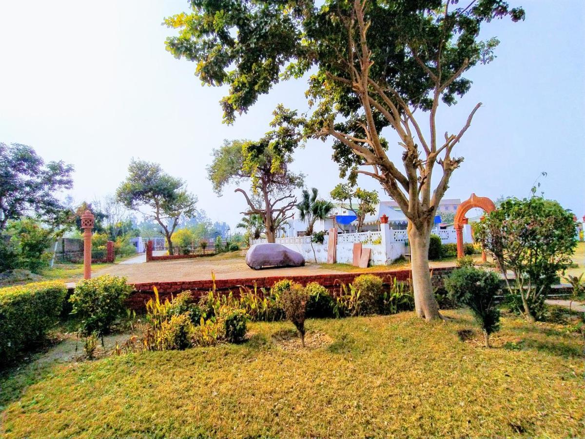 Swaraj Resorts Bharatpur Extérieur photo